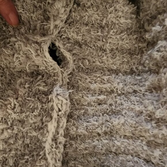 Honeydew Open Front Knit Cardigan Gray XL, hole in collar - Picture 6 of 9